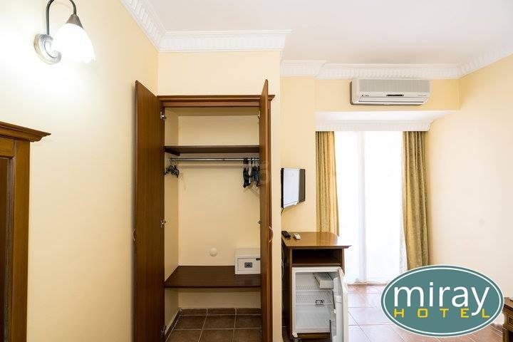 Miray Hotel İçmeler Extérieur photo